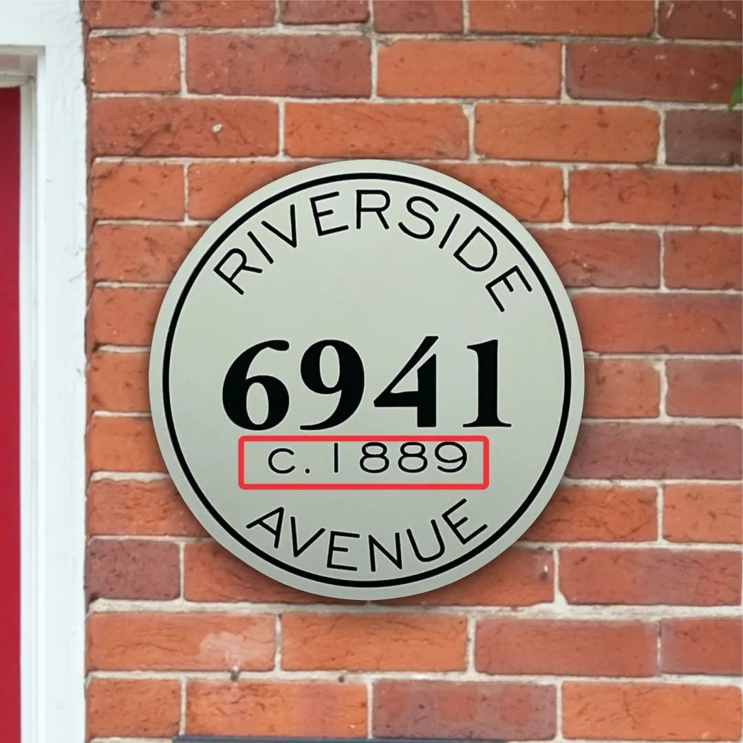 Round historic sign design with the year highlighted