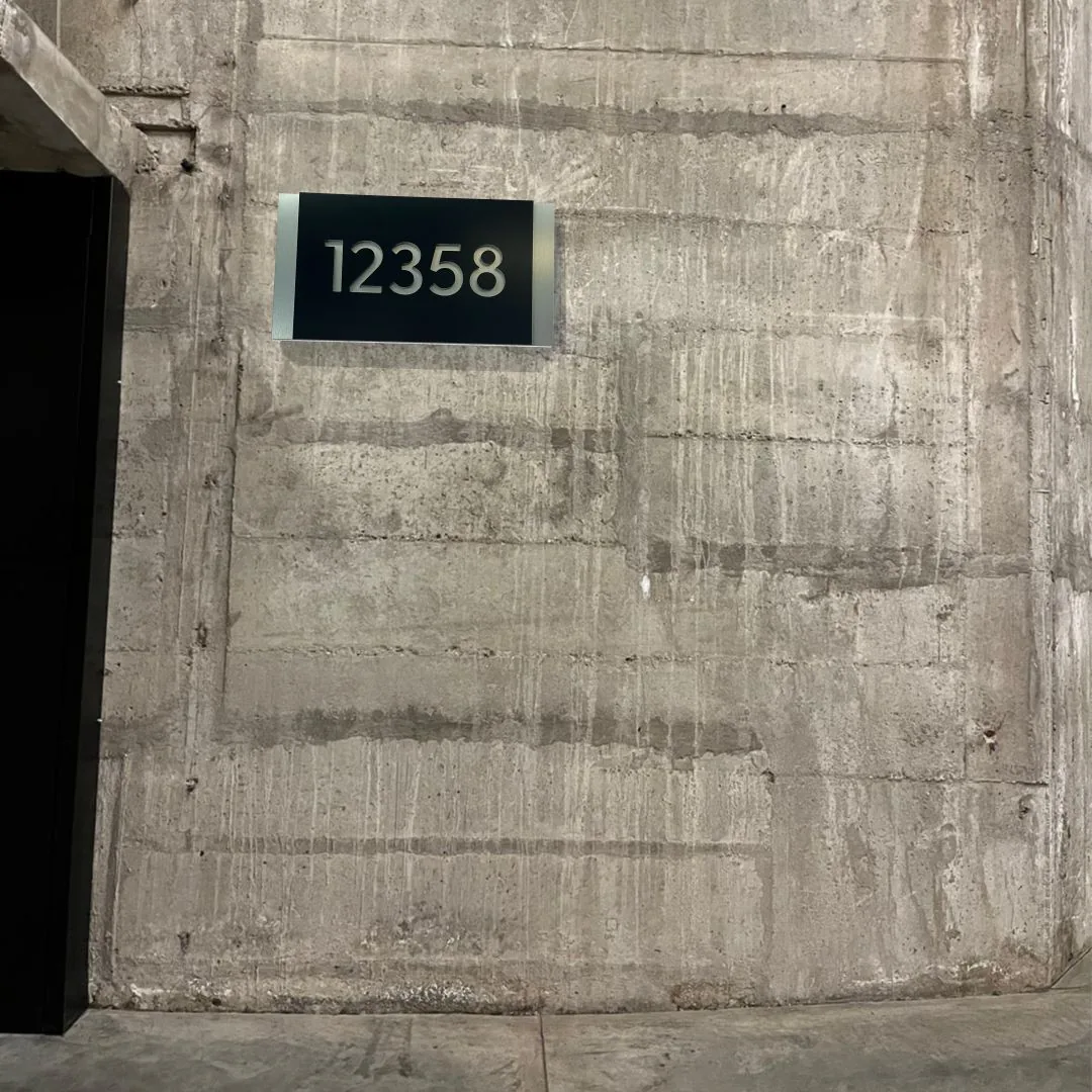 12358 contemporary address sign on concrete